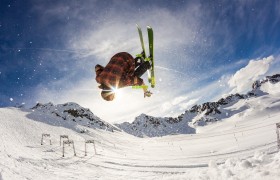 开云网页版|湖人新帅曾现离谱操作 他真的能和浓眉相处愉快?