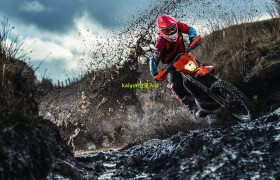 开云体育下载-富尔茨团队与76人针锋相对,新诊断结果引发争议,未来去向成谜