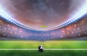 开云体育下载_名嘴剖析,轻视与质疑点燃詹姆斯怒火,下赛季或将席卷联盟