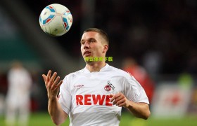 开云-残阵勇士绝境重生!八人军团终结八连败,草根英雄扛起胜利旗帜