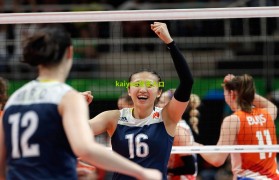 开云体育下载-70岁老人古剑出鞘,我的目标是参加世锦赛