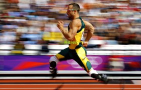 开云网页版|芝加哥未来系于一人?五大球员续约动态引爆休赛期,自由市场暗流涌动