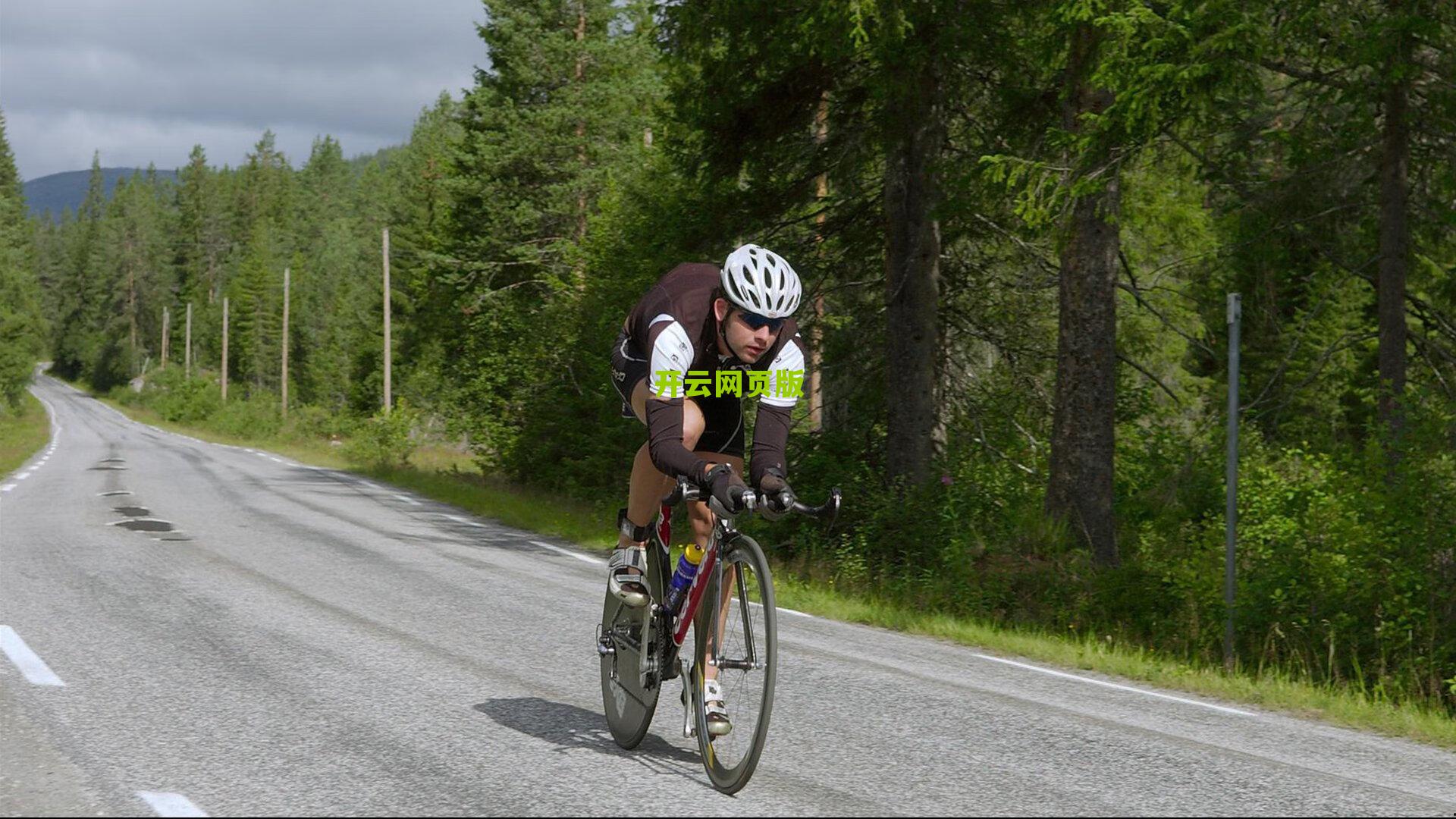 猛龙总裁揭秘交易小卡内幕，联盟第一人的价值与战略抉择