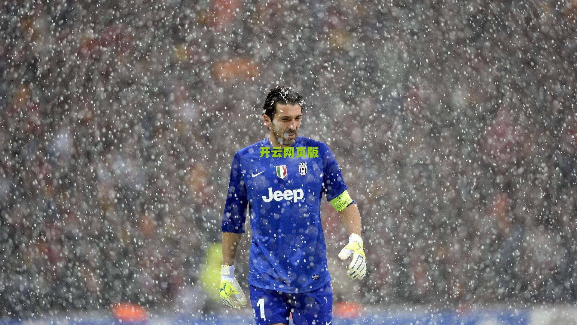 荷兰球员身价巅峰，范戴克领衔历史榜单，新时代巨星崭露头角