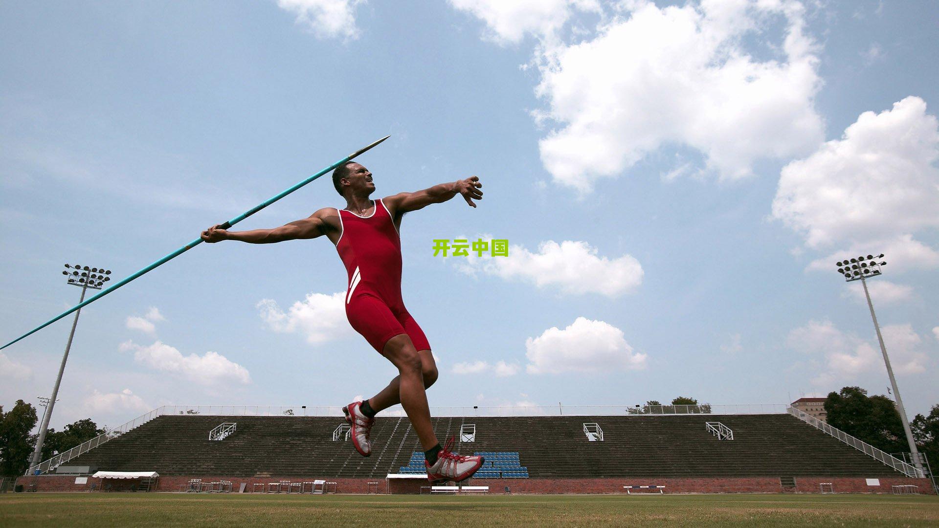 数据全面占优却难掩场面被动，马雷斯卡战术再遭对手针对性军训