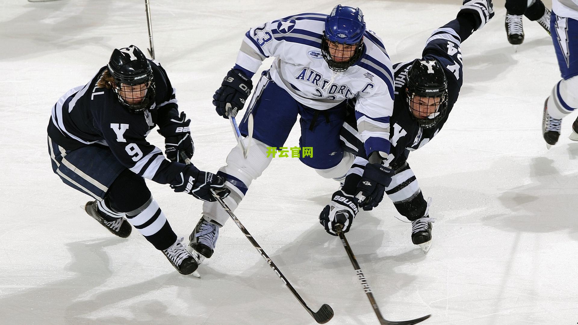 新疆男篮告别CBA舞台引震动 周琦未来归属成休赛期最大悬念